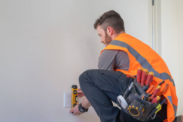Best Licensed Electrician  in Hudson, NY